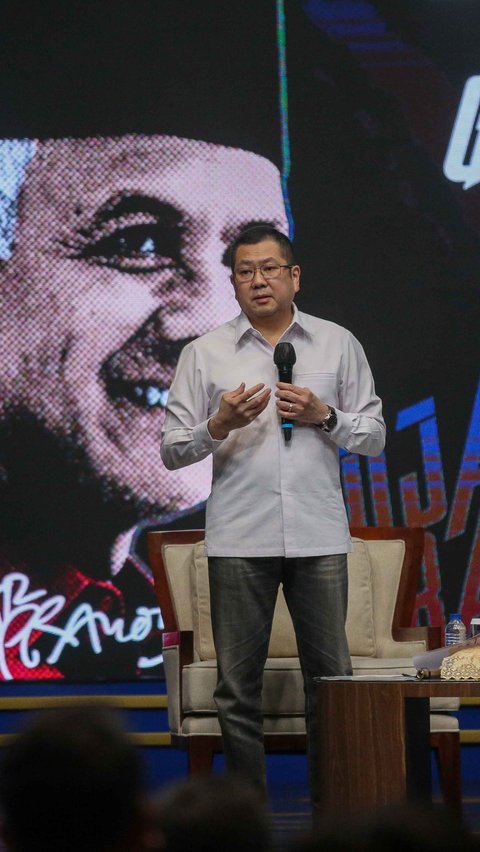 FOTO: Hary Tanoe Bimbing 300 Juru Kampanye Muda Menangkan Ganjar Pranowo