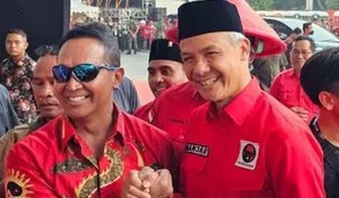 Puan mengatakan, nama kandidat bakal calon wakil presiden masih digodok. Kemudian, ia menyebut Andika yang berada di sebelahnya punya peluang.