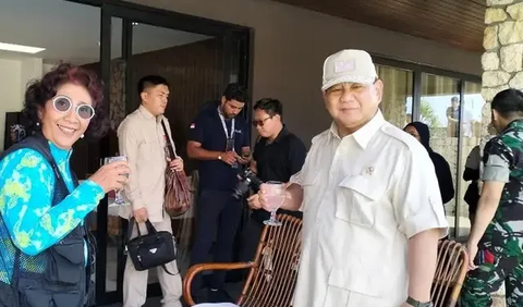 Di hadapan Susi, Prabowo mengatakan bahwa ia mendukung pelestarian lingkungan hidup dengan konservasi.