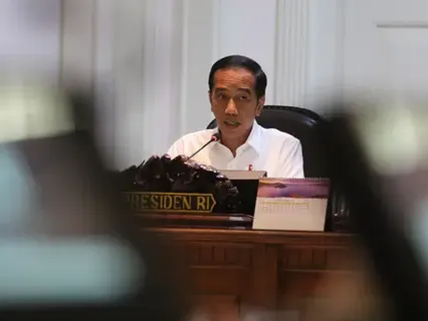 Jokowi bertanya kepada Ketua Umum NasDem Surya Paloh siapa nama cawapres yang sudah dikantongi Anies.