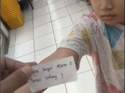 Terbukti Berhasil, Cara Ibu Ini Buat Anak Ingat Pesanan Belanja Bisa Dicoba