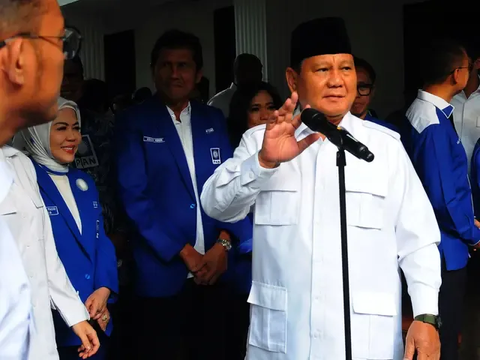 Diendorse Jokowi, Elektabilitas Prabowo di Jatim Melesat