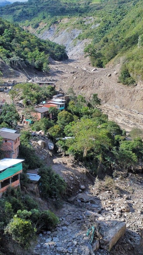 Gubernur Nicolás García Bustos juga telah mengumumkan keadaan darurat publik khusus bagi provinsi yang terdampak bencana dengan meminta mengerahkan sumber daya bantuan untuk mengatasi kehancuran yang terjadi akibat tanah longsor.