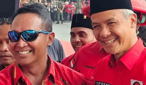 Puan mengatakan, nama kandidat bakal calon wakil presiden masih digodok. Kemudian, ia menyebut Andika yang berada di sebelahnya punya peluang