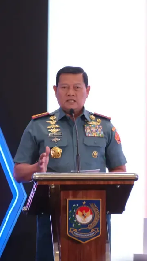 Yudo menegaskan, TNI bersikap netral di Pemilu 2024 mendatang. Itu sebabnya, dia tak mau ada gambar atau apa pun yang berkaitan dengan kepentingan Pemilu dipasang di area atau lahan TNI.