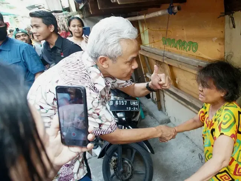 Cerita Ganjar Pranowo Sering Terima Makian Lewat Pesan Singkat