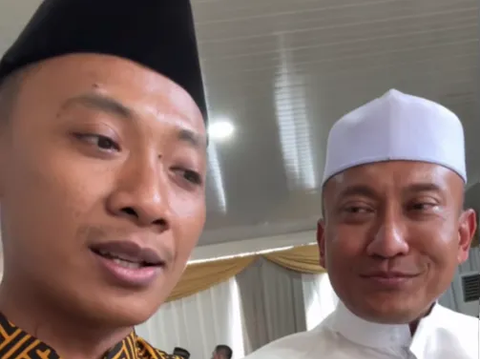 Pak Bhabin Sambut Jenderal Polisi Pulang Haji