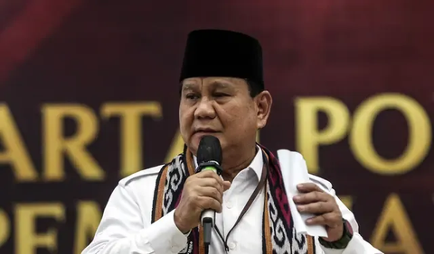 Sebelum gabung Gerindra, Bambang merupakan anggota tim mawar.