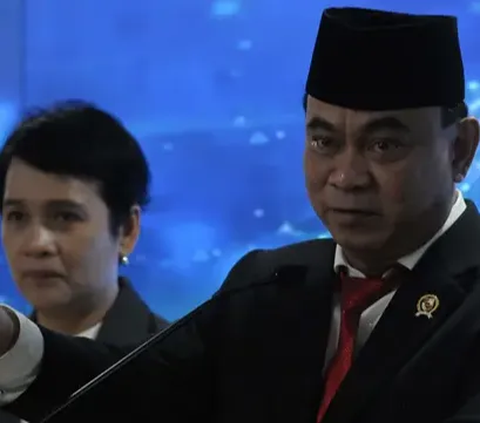 Menteri Komunikasi dan Informatika (Menkominfo) Budi Arie Setiadi mengatakan keberadaan judi online saat ini benar-benar sudah meresahkan masyarakat.