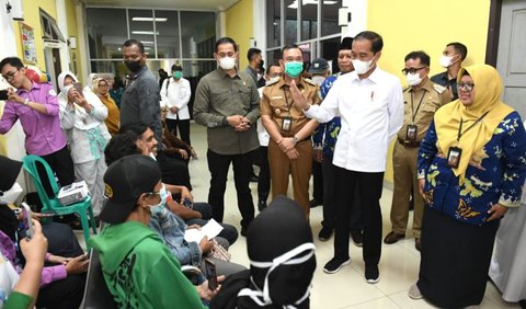 Mantan Wali Kota Solo ini juga mengecek penanganan stunting di RSUD tersebut.