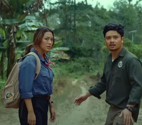 Selain adegan musikal, film Petualangan Sherina 2  akan menghadirkan adegan laga dari Sherina dan Sadam. Keduanya dikabarkan akan berkelahi melawan segerombolan penculik anak.