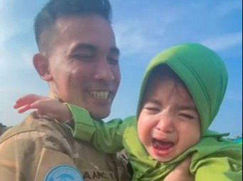 Risiko jadi TNI, Anak Nangis Kejer Ogah Digendong karena Lama Ditinggal Tugas 'Antara Haru & Lucu'