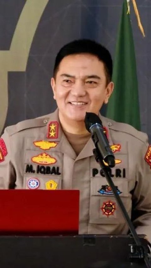 Sebelumnya, Irjen Iqbal menjabat sebagai Kepala Kepolisian Daerah Nusa Tenggara Barat.