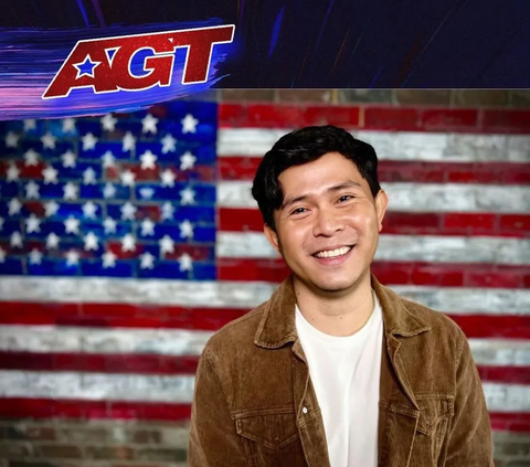 Nama penyanyi Cakra Khan tengah naik daun usai lolos seleksi ajang America's Got Talent (AGT). Penampilan Cakra sukses mendapatkan standing ovation dari empat juri selebriti, termasuk Simon Cowell.