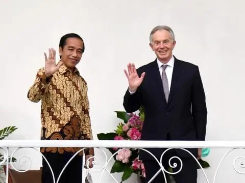 Pemerintah 'Endorse' Tony Blair untuk Promosikan Proyek Pembangunan IKN Nusantara