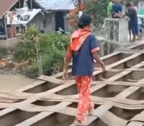 Penampakan Jembatan Rusak di Sumut Ini Bikin Miris, Tinggal Rangka Saja