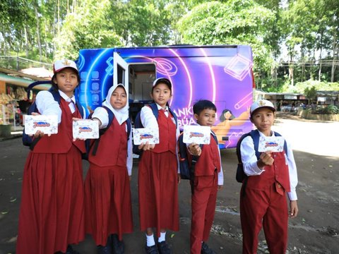 Meriahkan Hari Anak Nasional, BRI Peduli Renovasi Sekolah dan Wisata Edukasi