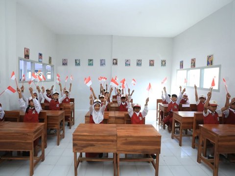 Meriahkan Hari Anak Nasional, BRI Peduli Renovasi Sekolah dan Wisata Edukasi