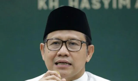 Kemudian, Cak Imin menyapa Ketum Gerindra Prabowo Subianto yang jauh-jauh datang dari Perancis demi acara PKB