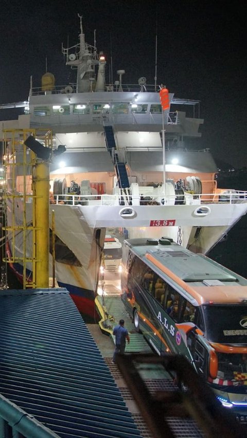 PT Persero ASDP Indonesia Ferry akan memberlakukan tarif baru pada 29 lintasan penyeberangan di seluruh Indonesia yang mulai berlaku pada 3 Agustus 2023.