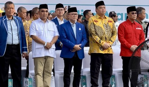 Tidak hanya Zulhas, acara ini juga dihadiri Presiden Joko Widodo atau Jokowi hingga sejumlah petinggi partai politik pendukung pemerintah.