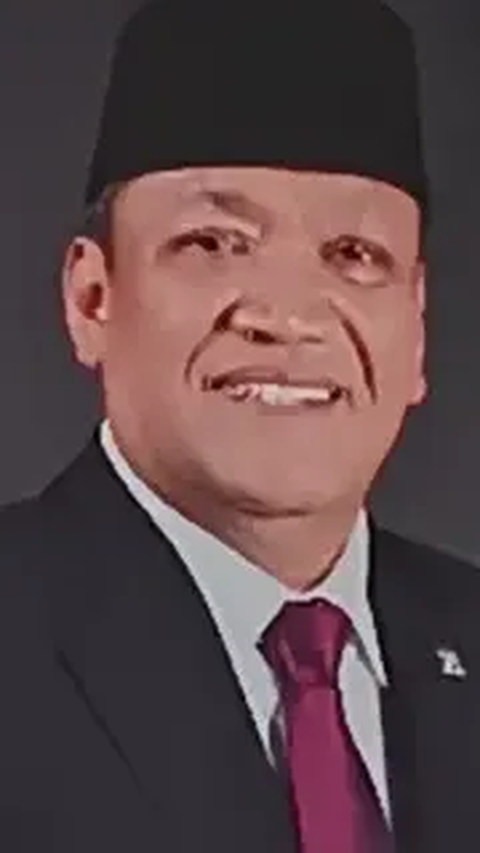 Mendiang Bambang Kristiono merupakan Anggota DPR RI 2019-2024 dari Fraksi Partai Gerindra. Ia terpilih dari daerah pemilihan Nusa Tenggara Barat II.