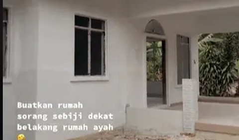 Bangun Rumah Berdekatan