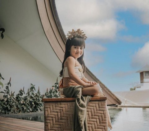 Disebut Rachel Vennya Mini, Ini Potret Terbaru Chava yang Dipuji Makin Gede Makin Cantik