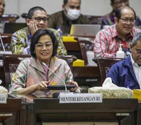 Sri Mulyani Semringah, APBN Semester I-2023 Surplus Rp152 Triliun