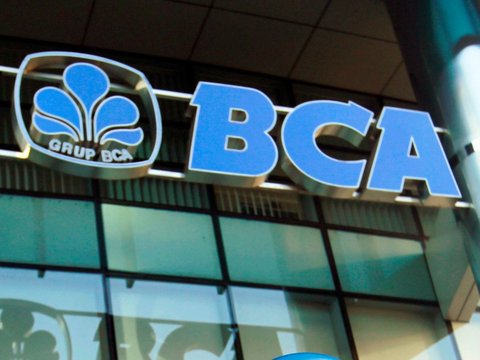 PT Bank Central Asia Tbk (BBCA) membukukan laba bersih Rp24,2 triliun di semester I-2023.