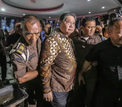 Airlangga Diperiksa 12 Jam terkait Kasus Mafia Minyak Goreng, Ini yang Digali Kejagung