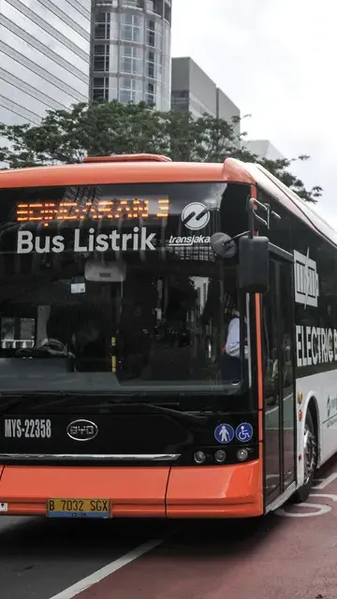 Tahap uji coba layanan TransJakarta dengan rute Terminal Kalideres menuju Bandara Soekarno Hatta telah berlangsung selama dua pekan sejak dimulai pada 5 Juli 2023.