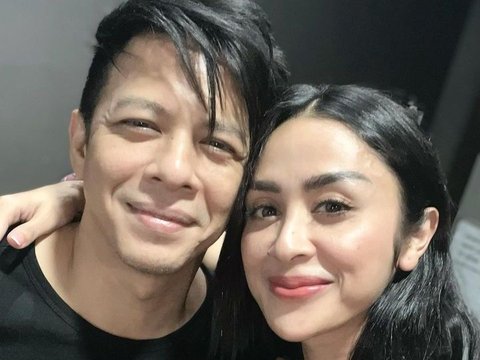 Selvy Kity Foto 'Mesra' sama Ariel Noah jadi Sorotan, Sang Biduan: Jangan Pada Ribut Udah Izin Kok