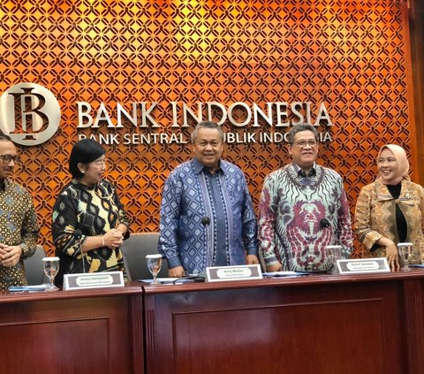 Selain suku bunga acuan, Rapat Dewan Gubernur Bank Indonesia pada Juli 2023 juga menahan suku bunga deposit facility di kisaran 5 persen, dan suku bunga lending facility sebesar 6,5 persen.