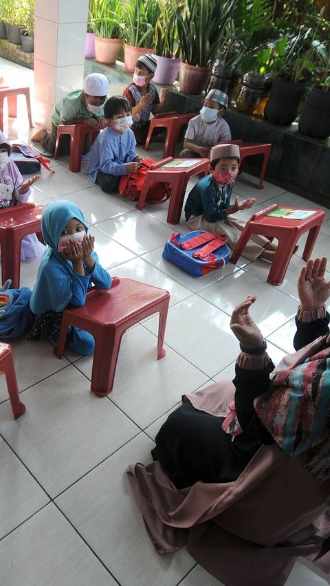 Kasus itu bermula saat pemerintah menganggarkan Rp2,47 miliar untuk pengadaan alat permainan edukasi untuk di tempatkan di TK dan Paud di Kabupaten Aceh Tengah. Anggaran tersebut berasal dari Dana Otonomi Khusus Aceh (DOKA).