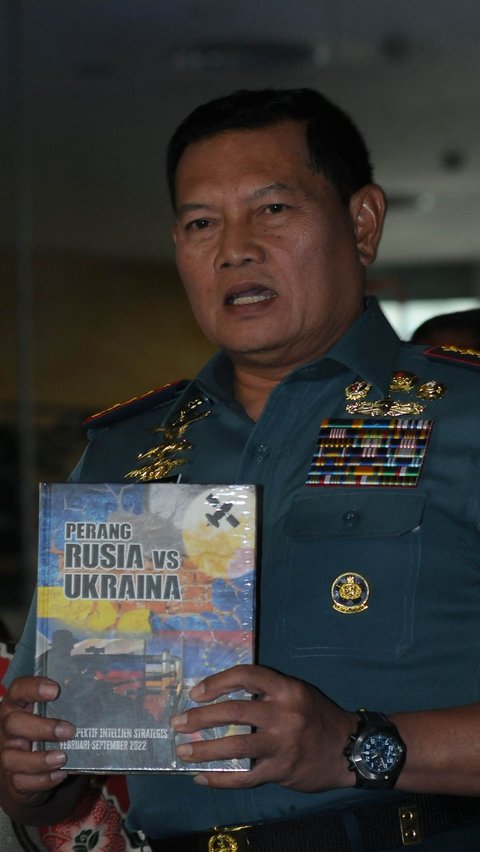 FOTO: Panglima TNI Luncurkan Buku Soal Perang Rusia vs Ukraina, Apa Isinya?