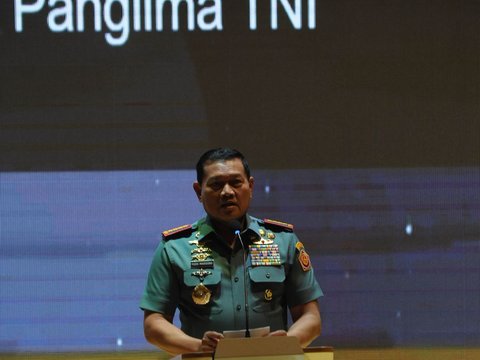 FOTO: Panglima TNI Luncurkan Buku Soal Perang Rusia vs Ukraina, Apa Isinya?