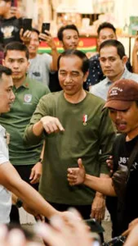 Bey melanjutkan, Jokowi juga telah menerima laporan mengenai pesan yang akan disampaikan oleh kedua ibu itu.