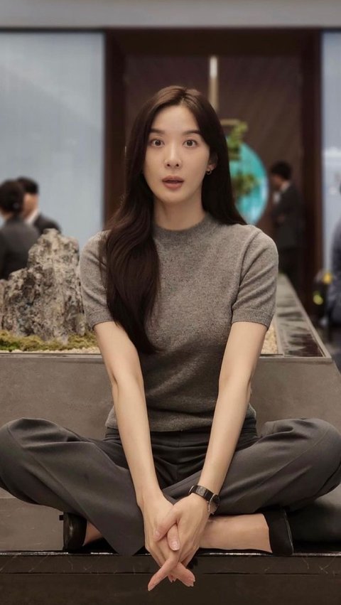 10 Fakta Lee Chung Ah, Aktris Cantik nan Kalem yang Curi Perhatian di Drakor Celebrity