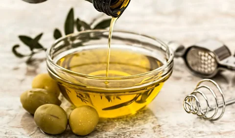 5. Olive Oil / Minyak Zaitun