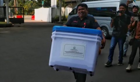 Kejaksaan Agung (Kejagung) telah kembali melakukan pemeriksaan terhadap sejumlah saksi terkait kasus dugaan tindak pidana korupsi impor emas, yakni pada pengelolaan kegiatan usaha komoditi emas tahun 2010 sampai dengan 2022.