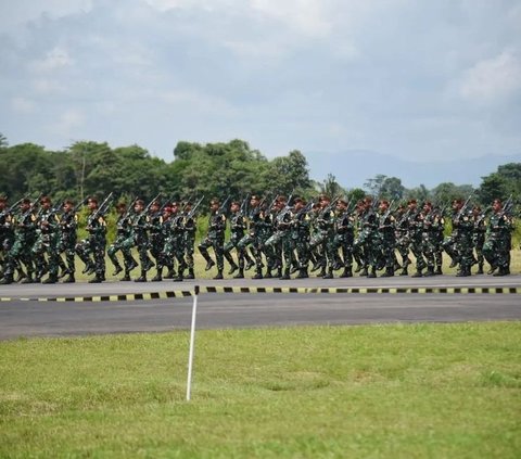 Edy Rahmayadi Bangga, Putranya Dilantik Jokowi Jadi Perwira TNI AD