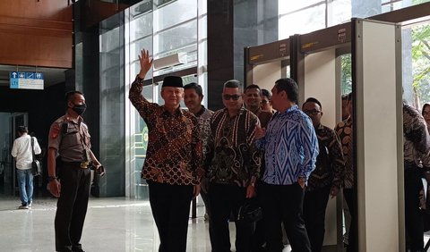 Anwar mengatakan, langkah hukum dia tempuh usai Panji merasa tidak terima dicap komunis.