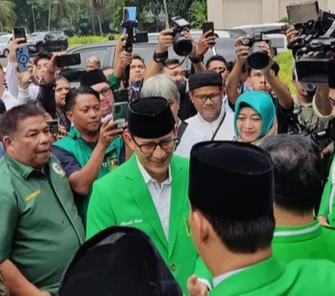 Saat ditanyakan, apakah dengan kriteria itu membuat dirinya layak menjadi cawapres Ganjar, Sandiaga mengelak. Katanya, urusan menentukan serasa atau tidak ada di tangan pimpinan partai.