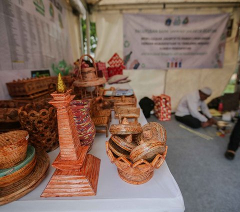 FOTO: Ragam Produk Daur Ulang Mencuri Perhatian di Festival Ekonomi Sirkular 2023
