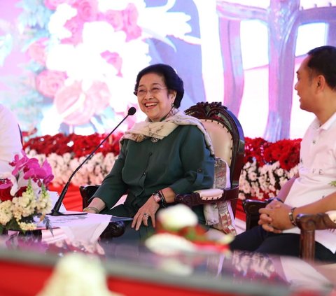 Ketua Umum DPP PDI Perjuangan (PDIP) Megawati Soekarnoputri menanggapi pihak yang selalu menjelek-jelekkan sebutan 'petugas partai', yang dipakai PDIP untuk setiap kadernya yang bertugas di eksekutif, legislatif, maupun struktur partai.