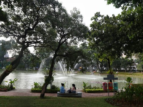 FOTO: Menikmati Keasrian Taman Situ Lembang, Ada Danau Peninggalan Belanda