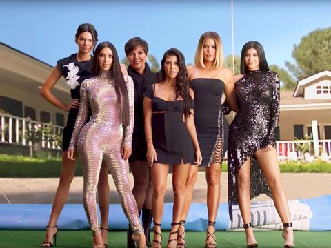 Lumbung Kekayaan Kim Kardashian Bertambah Berkat SKIMS