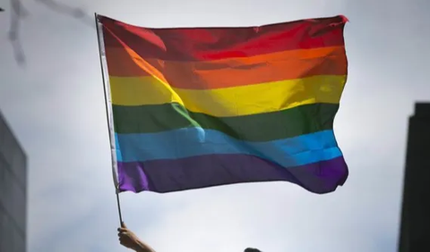 Jajaran Pemerintah Kota (Pemkot) Jakarta Timur langsung bergegas membenahi Hutan Kota UKI Cawang usai viral menjadi tempat perkumpulan kaum LGBT.