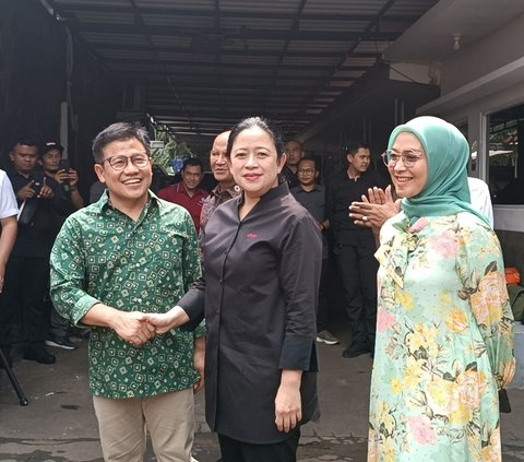 Kompak Berbaju Hijau, Cak Imin dan Istri Sambut Puan Maharani di Rumahnya